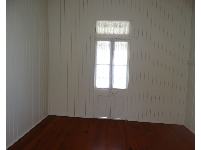 3 Armstrong Road, Cannon Hill QLD 4170