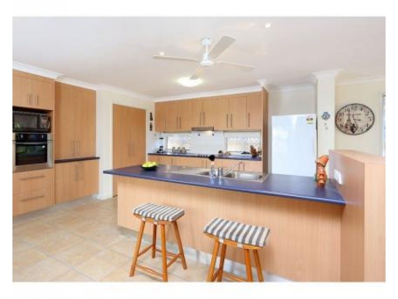 194 Pine Street, Wynnum QLD 4178