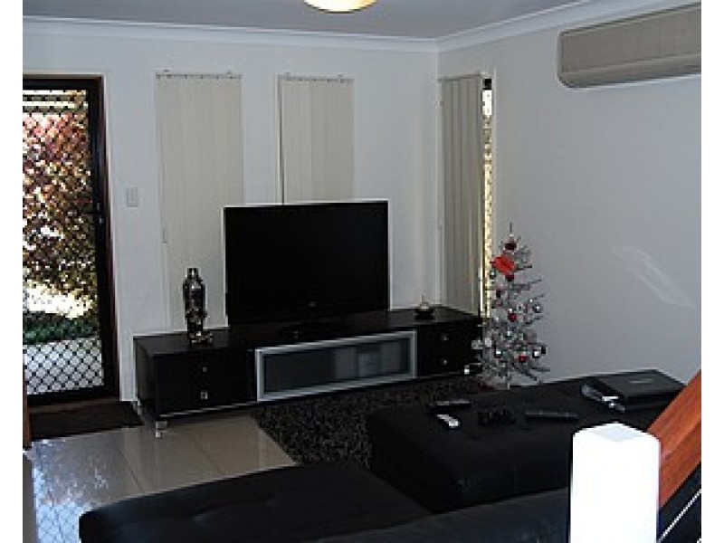 2/23 Tallis Street, Wakerley QLD 4154