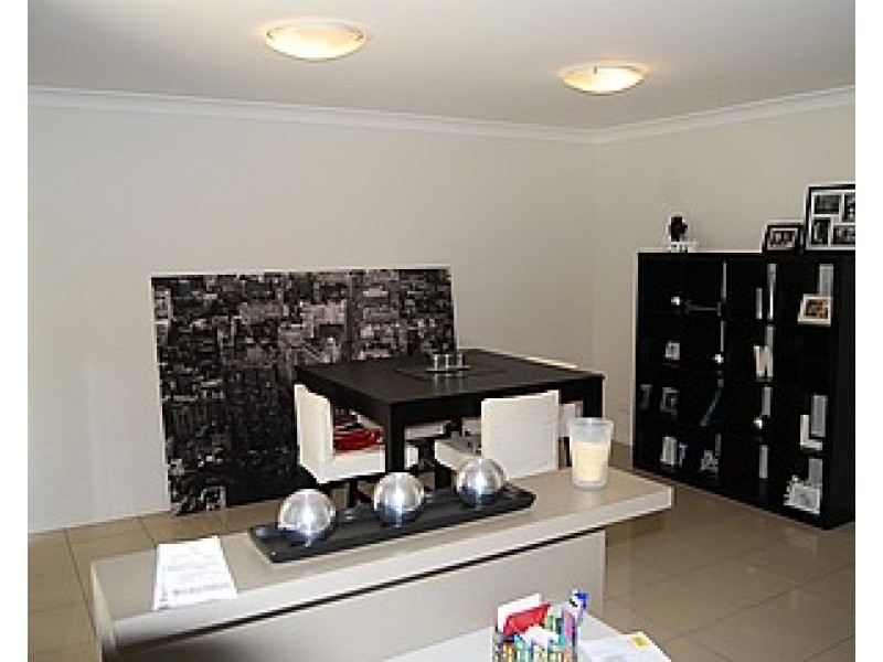 2/23 Tallis Street, Wakerley QLD 4154