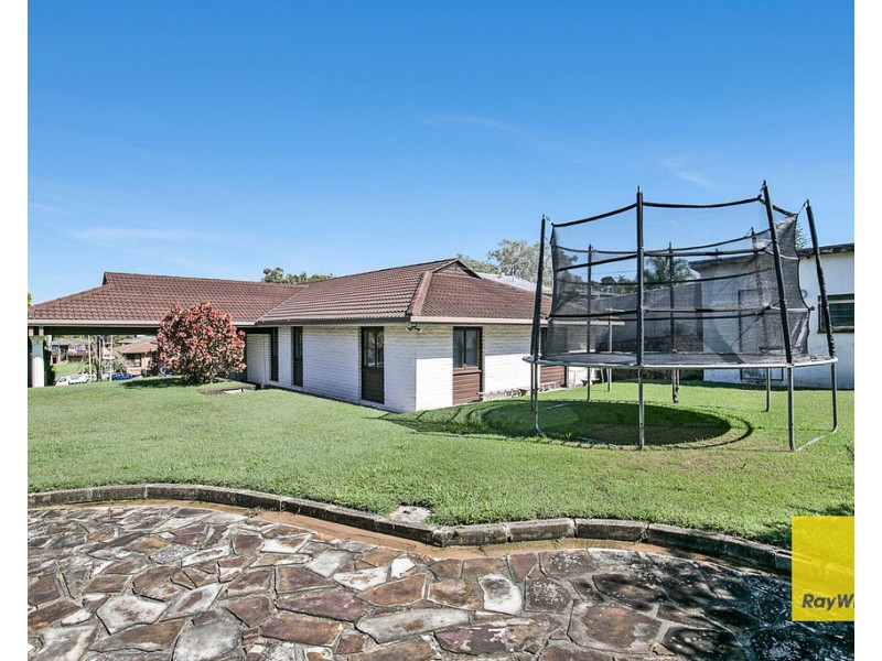 23 Nemarra Street, Wynnum West QLD 4178