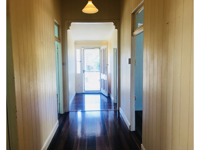 127 Stratton Terrace, Manly QLD 4179