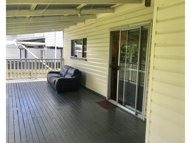 127 Stratton Terrace, Manly QLD 4179