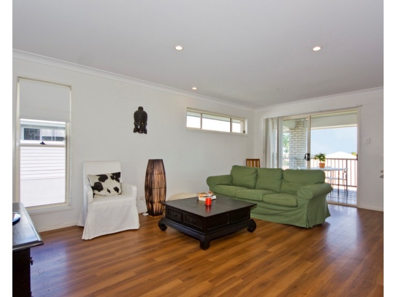 69 Daisy Road, Manly West QLD 4179