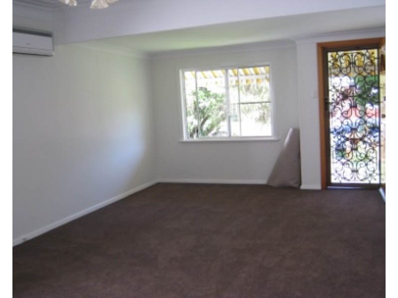 30 Walnut Street, Wynnum QLD 4178