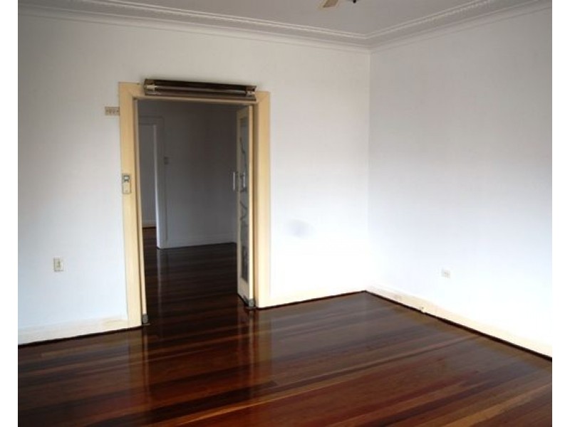 2328 Wynnum Road, Wynnum QLD 4178