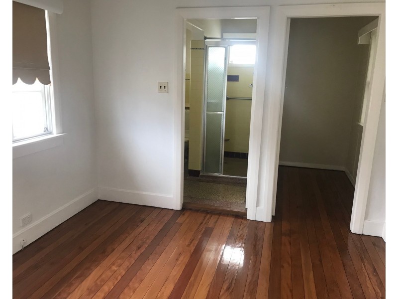 2328 Wynnum Road, Wynnum QLD 4178