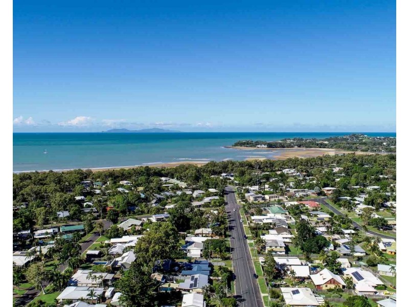 12 Downie Avenue, Bucasia QLD 4750