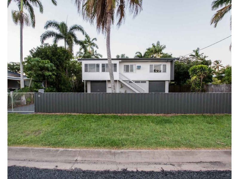 12 Downie Avenue, Bucasia QLD 4750