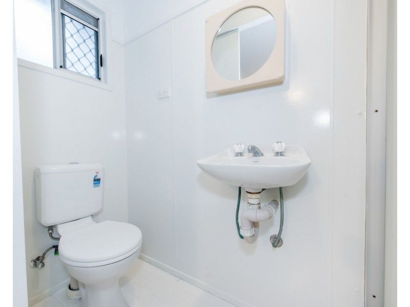 12 Downie Avenue, Bucasia QLD 4750