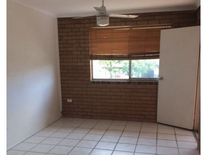 2/22 Charlotte Street, Wynnum QLD 4178