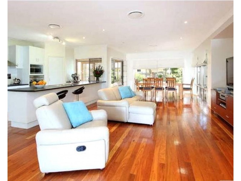 26 Hannah Circuit, Manly West QLD 4179