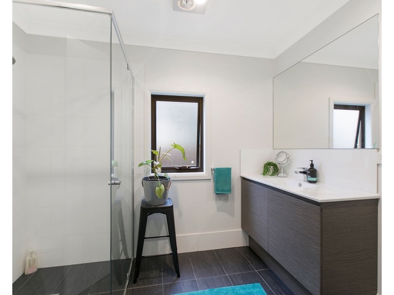 135 Blackwood Road, Manly West QLD 4179