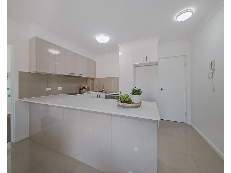 7/12 Drayton Terrace, Wynnum QLD 4178