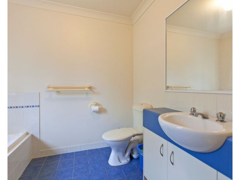 24/27 Camille Crescent, Wynnum West QLD 4178