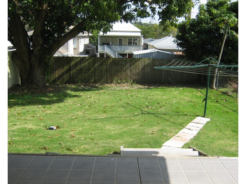 75 Whites Road, Manly West QLD 4179