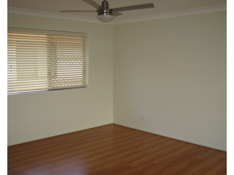 75 Whites Road, Manly West QLD 4179