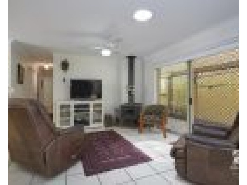 53 Shanahan Street, Redland Bay QLD 4165