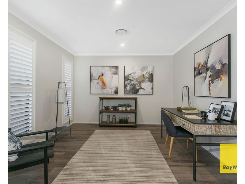 16 Majestic Crescent, Hemmant QLD 4174