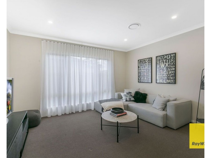 16 Majestic Crescent, Hemmant QLD 4174