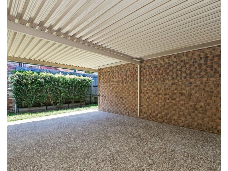 43 Brookside Place, Lota QLD 4179