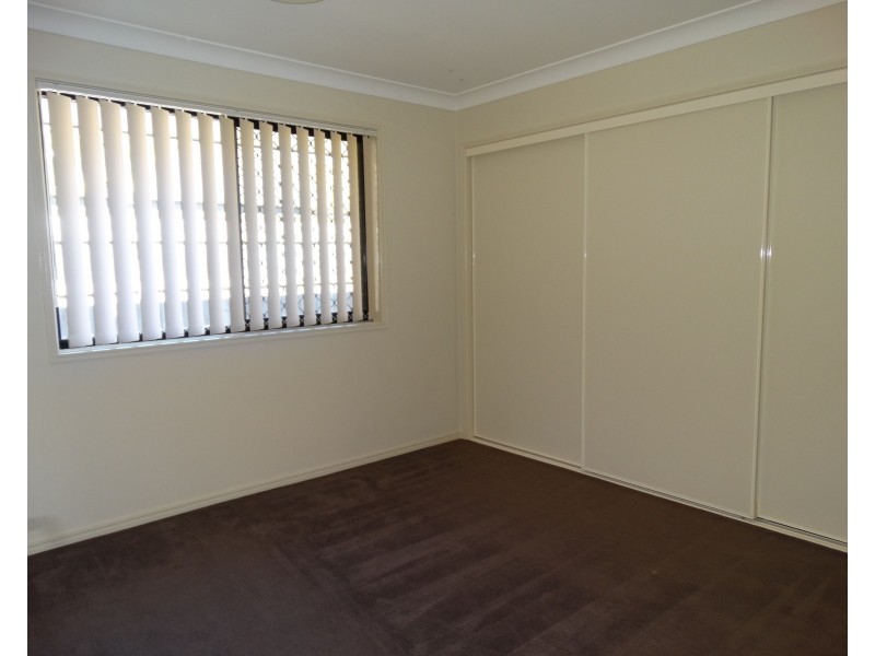 24 Worchester Crescent, Wakerley QLD 4154