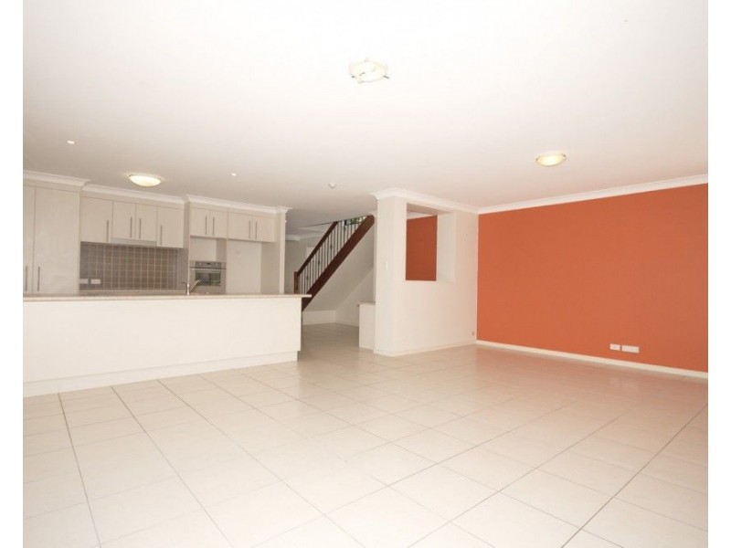 103 Kamarin Street, Manly West QLD 4179