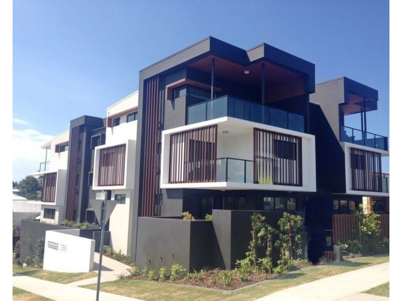 2/39 Yamboyna Street, Manly QLD 4179