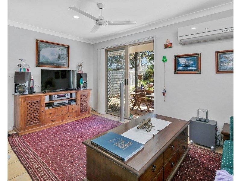 8/250 Manly Road, Manly West QLD 4179