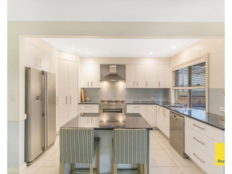 107 Kingsley Terrace, Manly QLD 4179