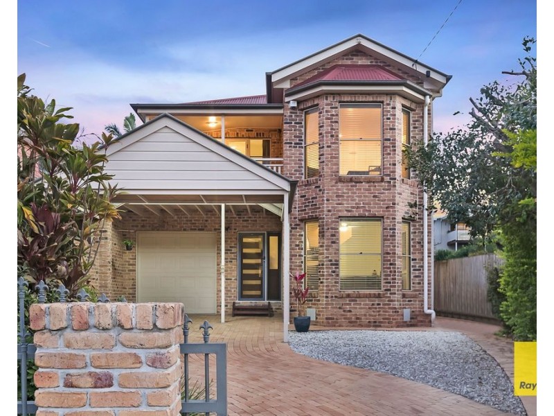 107 Kingsley Terrace, Manly QLD 4179