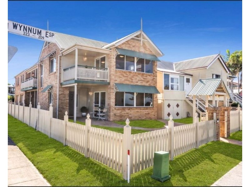 223 Wynnum Esplanade, Wynnum QLD 4178