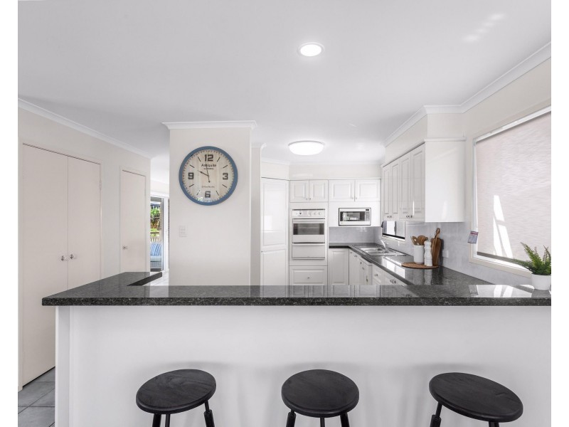 223 Wynnum Esplanade, Wynnum QLD 4178