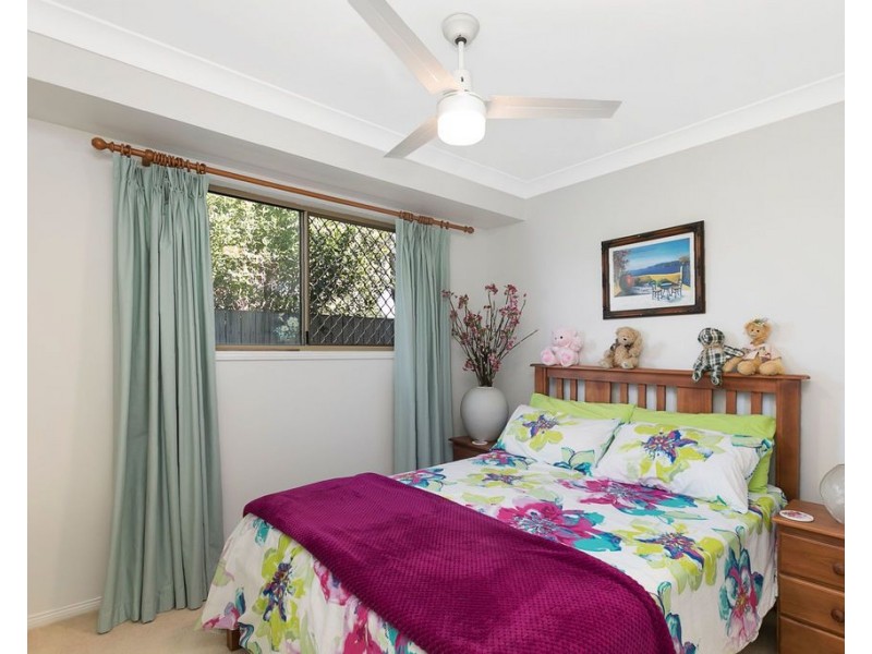 13 Manin Street, Wynnum QLD 4178