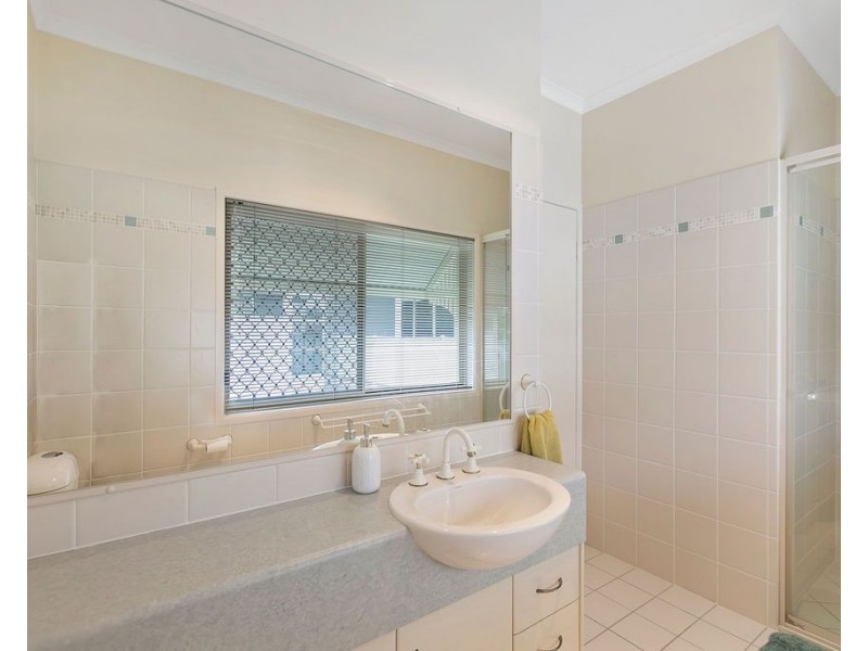 117 Picton Parade, Wynnum QLD 4178