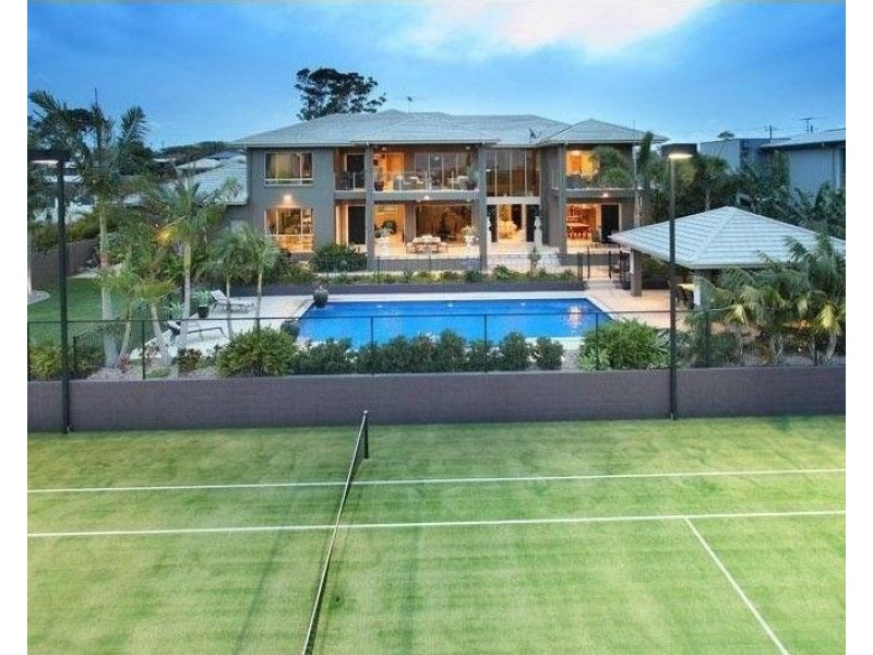 12 Alverna Close, Wynnum QLD 4178