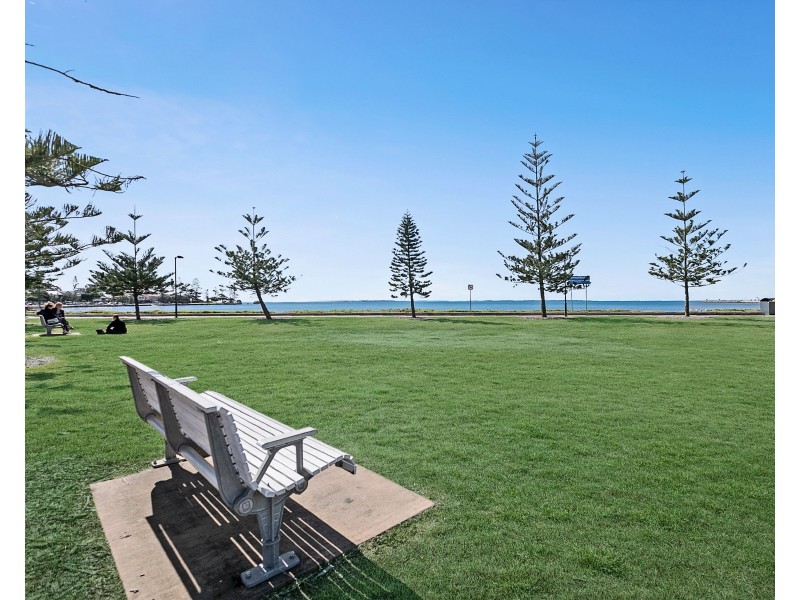 413 Esplanade, Manly QLD 4179