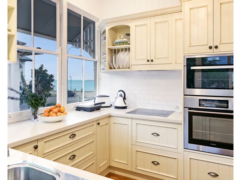 413 Esplanade, Manly QLD 4179