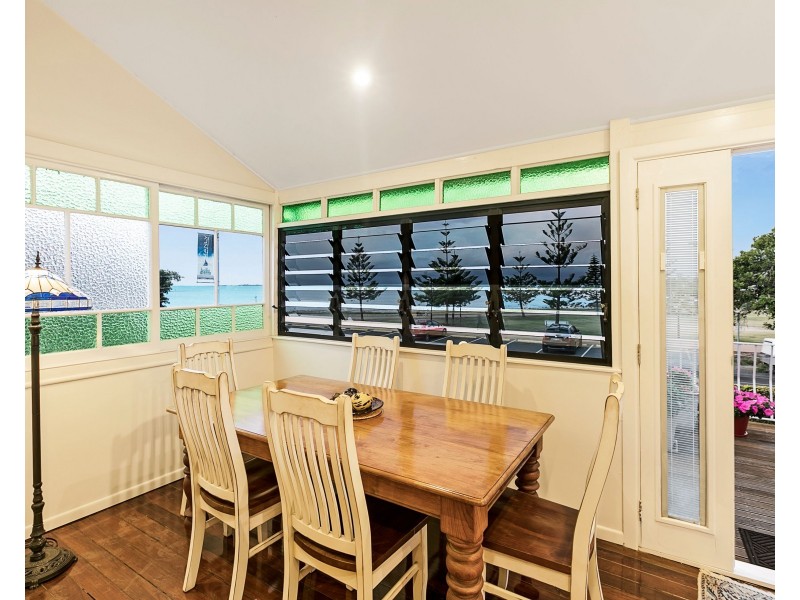 413 Esplanade, Manly QLD 4179