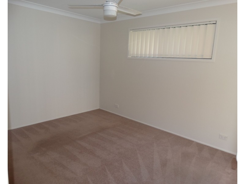 13 Outram Street, Lota QLD 4179