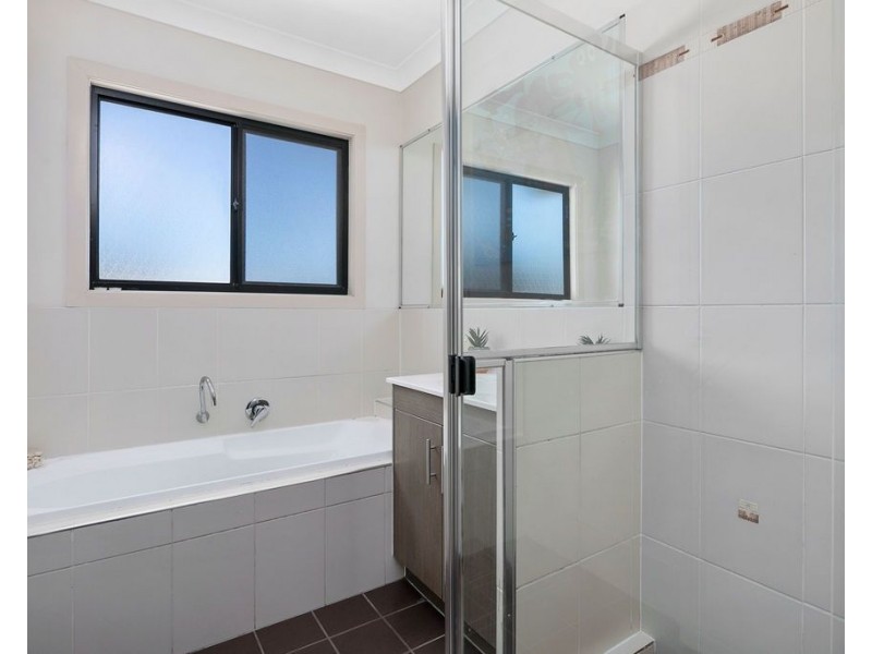 63 Selina Street, Wynnum QLD 4178