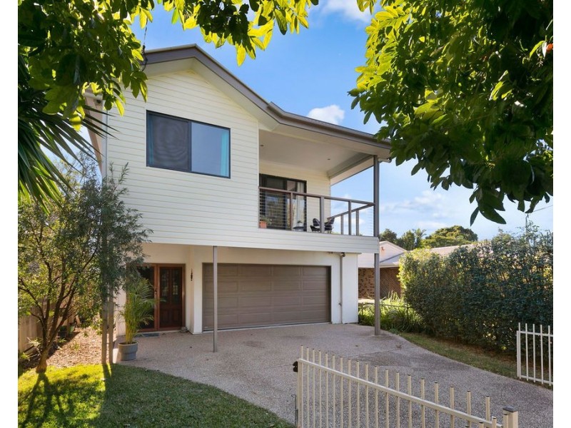 63 Selina Street, Wynnum QLD 4178