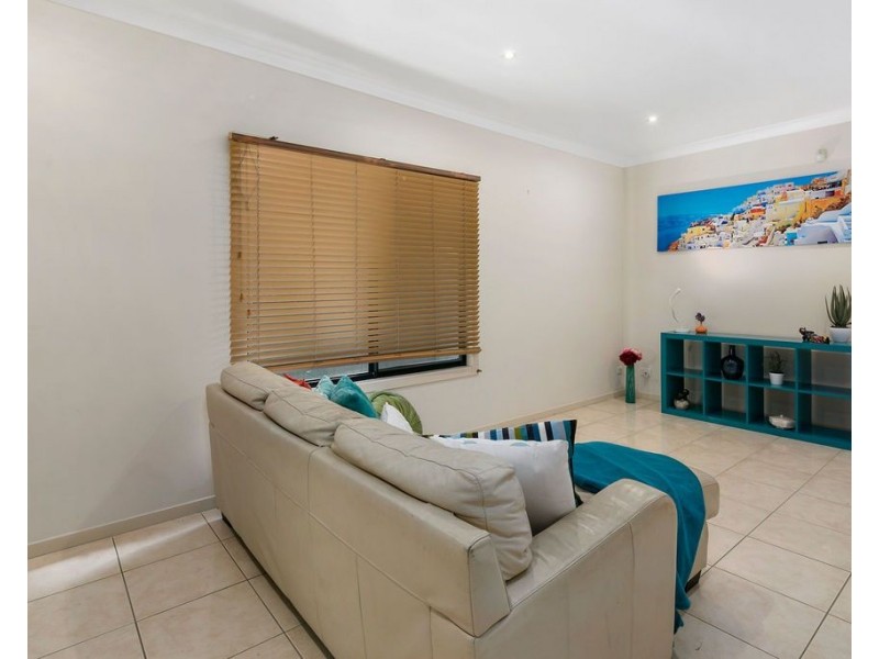 63 Selina Street, Wynnum QLD 4178