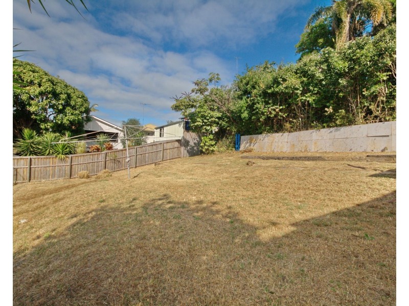 10 Crown Street, Wynnum QLD 4178