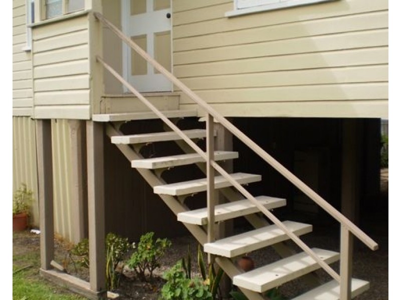 2/167 Mountjoy Terrace, Manly QLD 4179