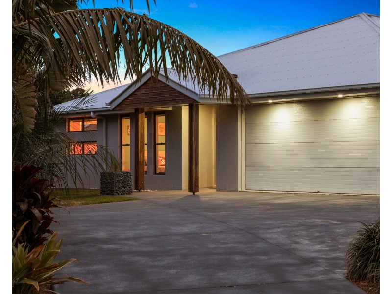 24 Gumdale Street, Wakerley QLD 4154