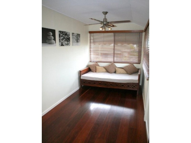 Lota QLD 4179