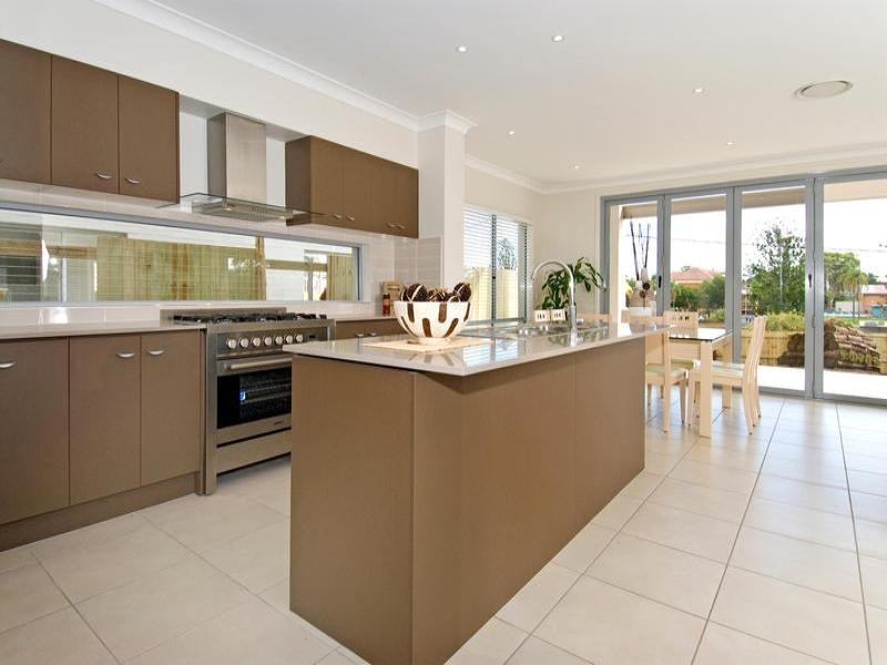 9 & 11 & 13 Parkview Avenue, Wynnum QLD 4178