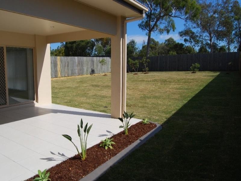 58 Yarra Road, Wakerley QLD 4154