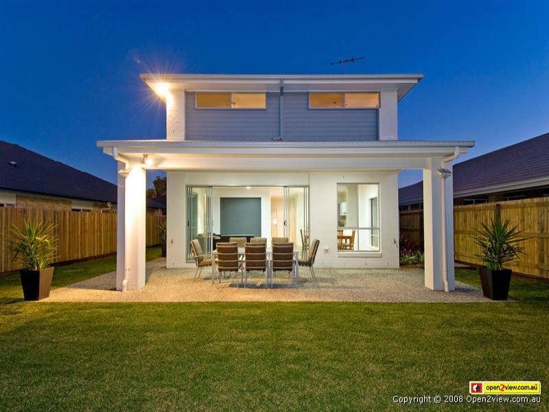 11 Sylvateere Crescent, Wakerley QLD 4154